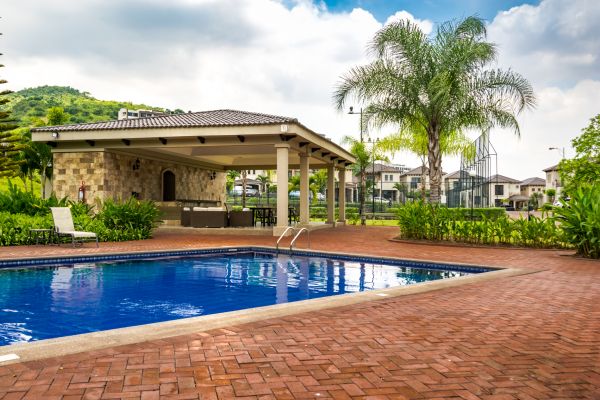 Pool Area Enlargement in Bowie